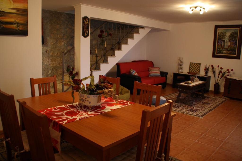 Castelo Dos Sonhos Hotel Valadares  Buitenkant foto