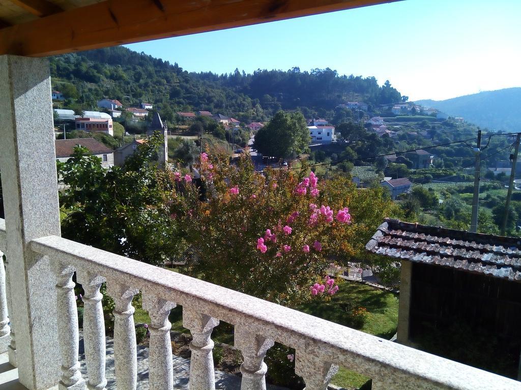 Castelo Dos Sonhos Hotel Valadares  Buitenkant foto